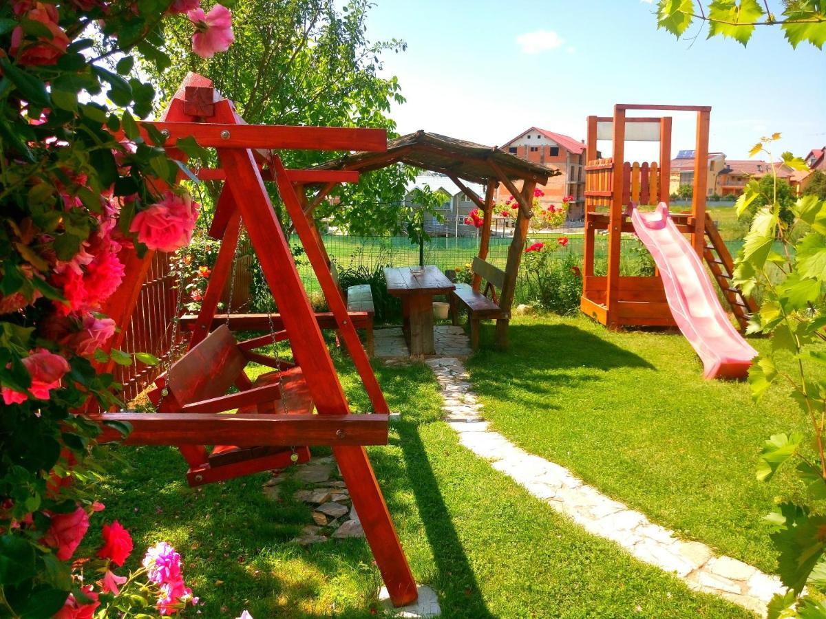 Teo Guest Rooms Băile Felix Esterno foto
