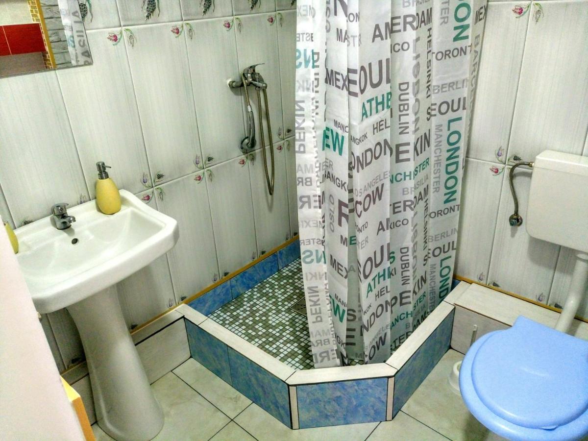 Teo Guest Rooms Băile Felix Esterno foto